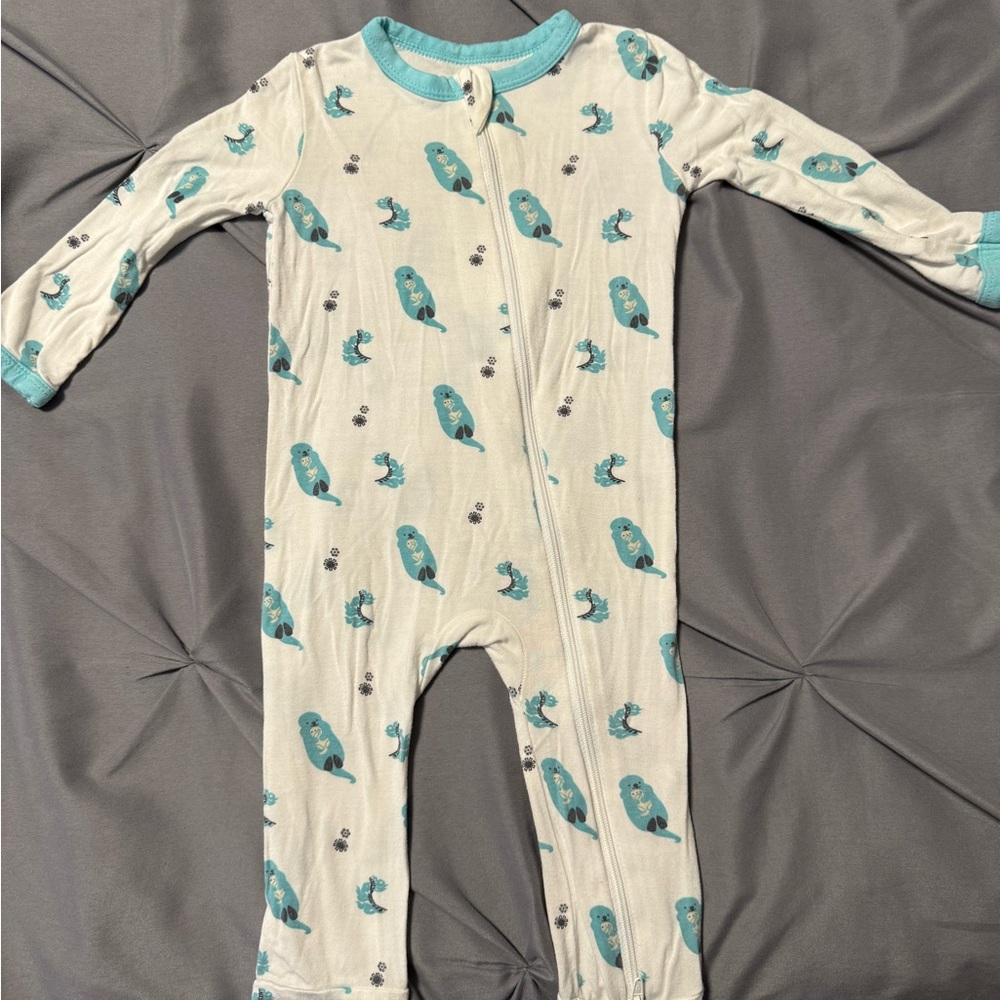 Kyte Baby zip romper
